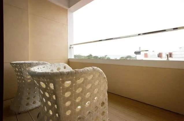 Family Oda, Balkon