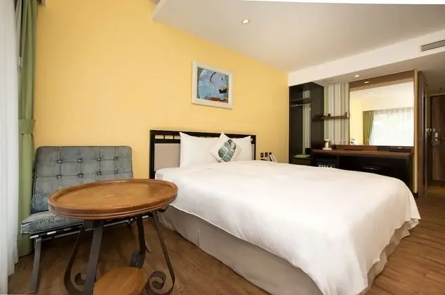 Tek Büyük Yataklı Oda, Balkon