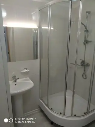 Comfort Tek Büyük veya İki Ayrı Yataklı Oda