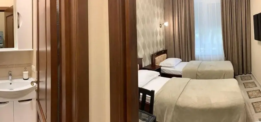 Superior Tek Büyük veya İki Ayrı Yataklı Oda