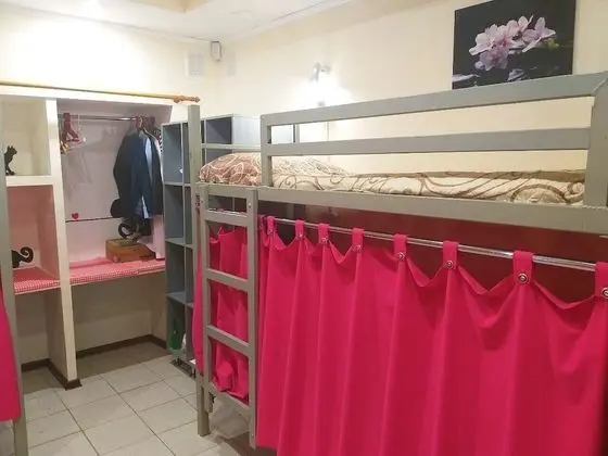 Standard Ortak Ranzalı Oda, Sadece kadınlar için (10 beds)
