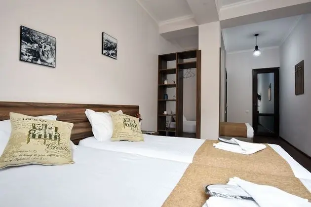 Deluxe Üç Kişilik Oda