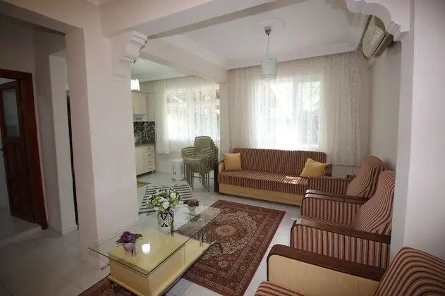 Duplex, 3 Bedrooms
