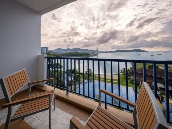 Deluxe Sea View
