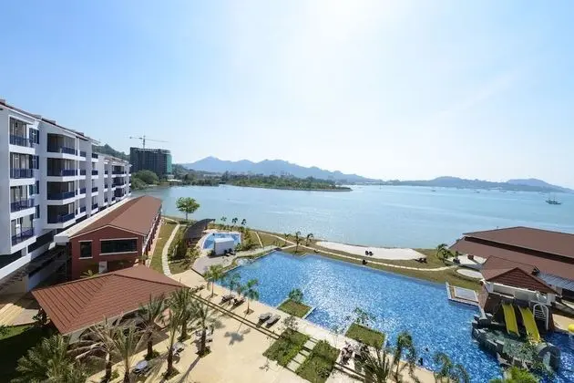Deluxe Sea View