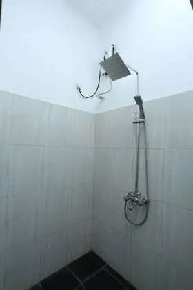 Comfort Tek Büyük veya İki Ayrı Yataklı Oda