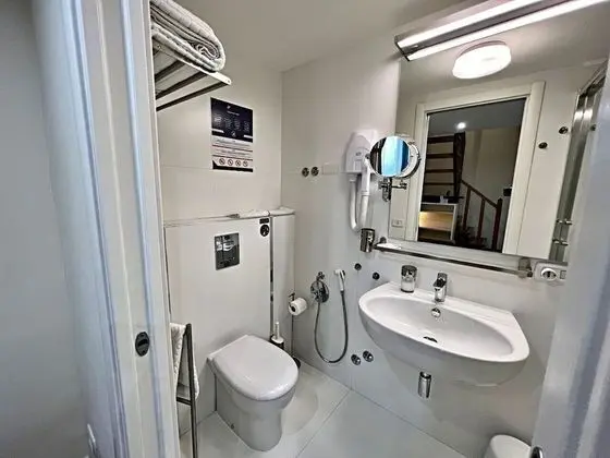 Deluxe Dört Kişilik Oda