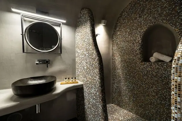 Elegant Suite, Indoor Jetted Tub