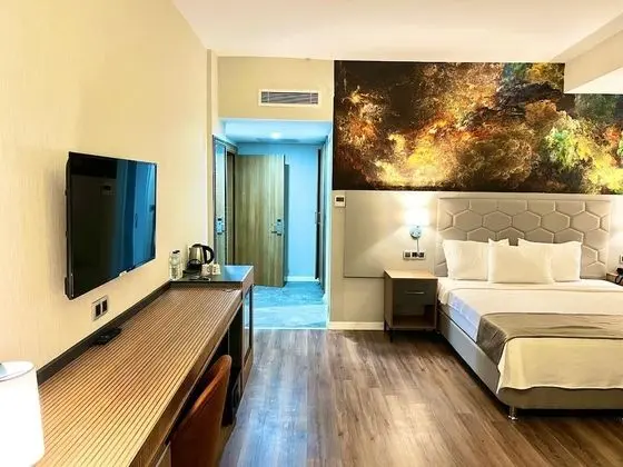 Executive Suite Oda