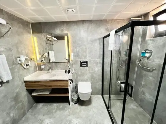 Executive Suite Oda