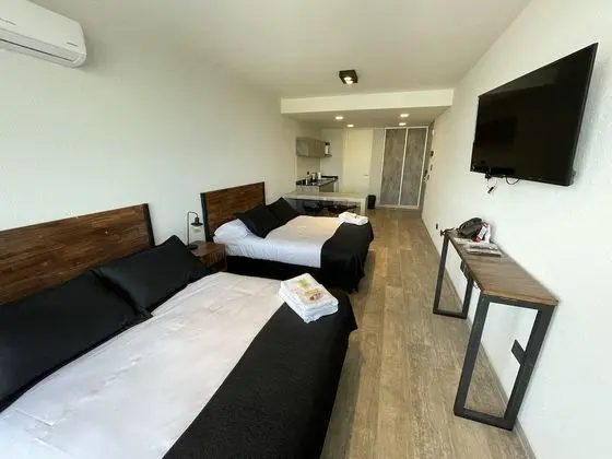 Deluxe Dört Kişilik Oda, Balkon