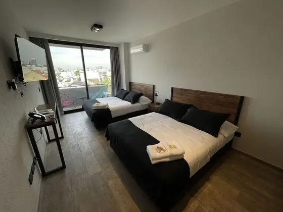 Deluxe Dört Kişilik Oda, Balkon
