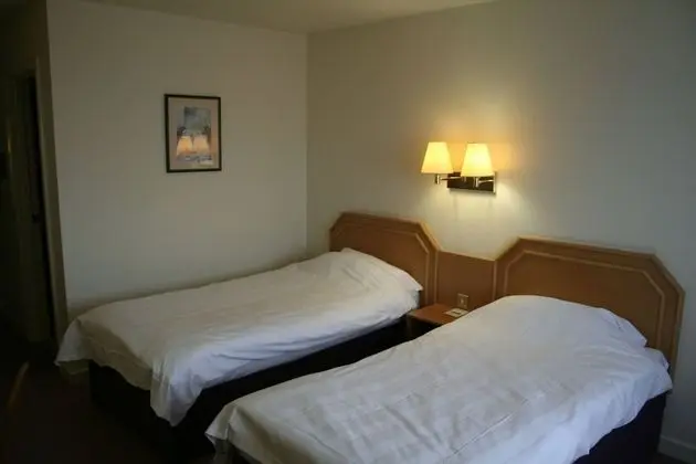 Oda, Birden Çok Yatak, Sigara İçilmez