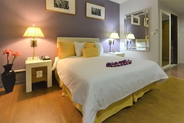 Oda, 1 Büyük (Queen) Boy Yatak, Sigara İçilmez