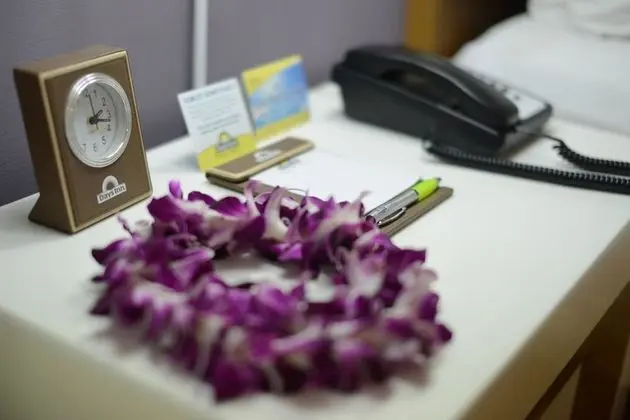 Oda, 2 Büyük (Queen) Boy Yatak, Sigara İçilmez