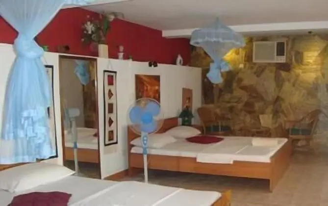 Deluxe Üç Kişilik Oda, 1 Yatak Odası, Engellilere Uygun, Sigara İçilmez