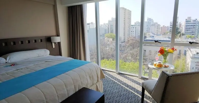 Süit, 1 En Büyük (King) Boy Yatak, Engellilere Uygun