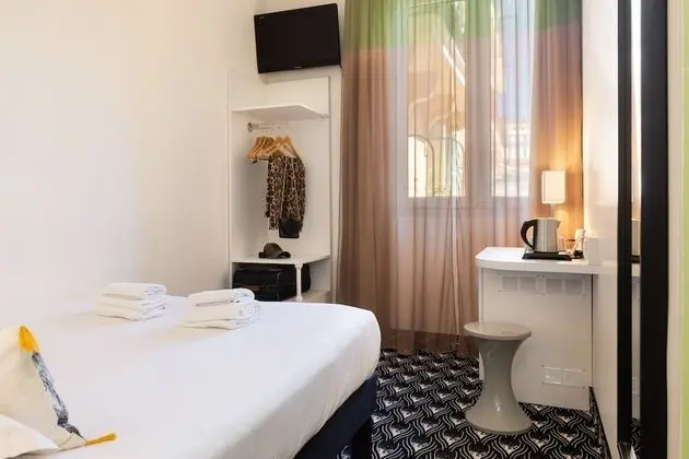 Standard Tek Büyük veya İki Ayrı Yataklı Oda