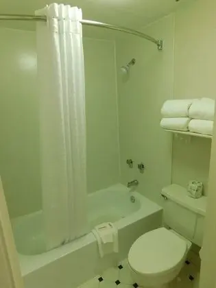 Oda, 2 Çift Kişilik Yatak, Sigara İçilmez