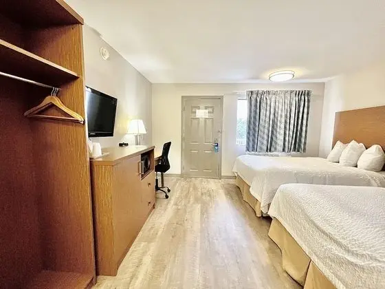 Oda, 2 Çift Kişilik Yatak, Sigara İçilmez