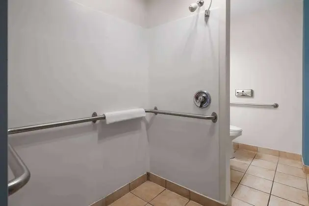 Engellilere Uygun Banyo