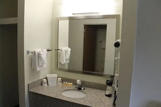 Standard Oda, 1 En Büyük (King) Boy Yatak