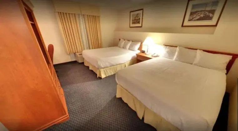Süit, 1 Yatak Odası (2 Queen Beds and 1 Sofa Bed)