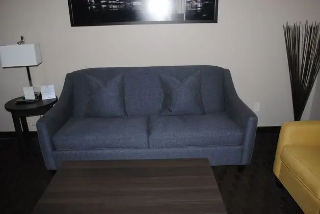 Süit, 1 En Büyük (King) Boy Yatak, Sigara İçilmez