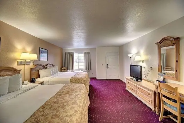 Room, Two King beds Non Smoking