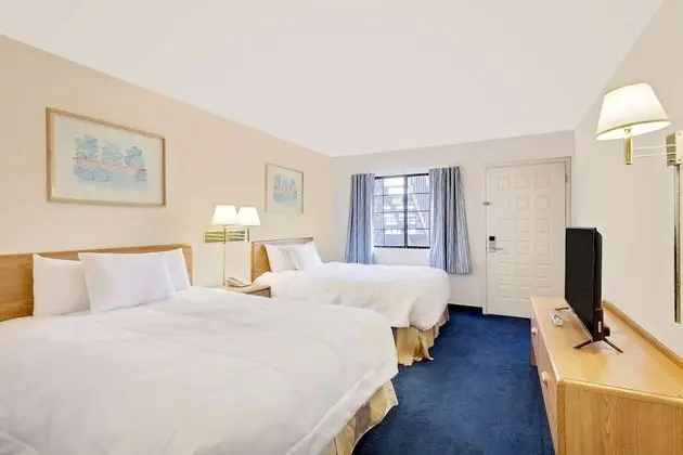 Deluxe Süit, 2 Büyük (Queen) Boy Yatak, Sigara İçilebilir (One-Bedroom Suite)