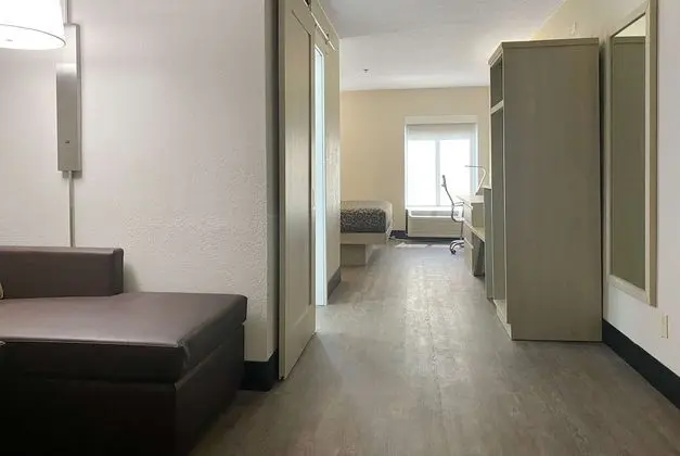 Stüdyo Süit, 1 En Büyük (King) Boy Yatak, Sigara İçilmez