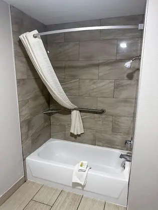 Oda, 1 En Büyük (King) Boy Yatak, Sigara İçilmez