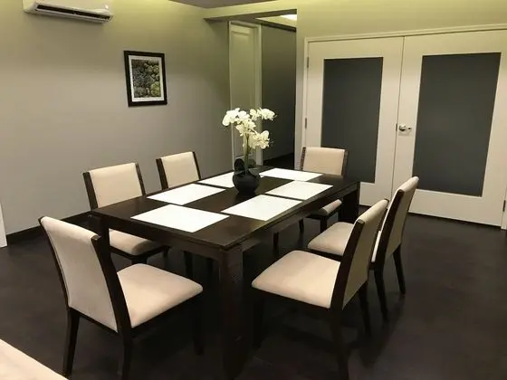 Süit, Sigara İçilmez (Three Bedroom)