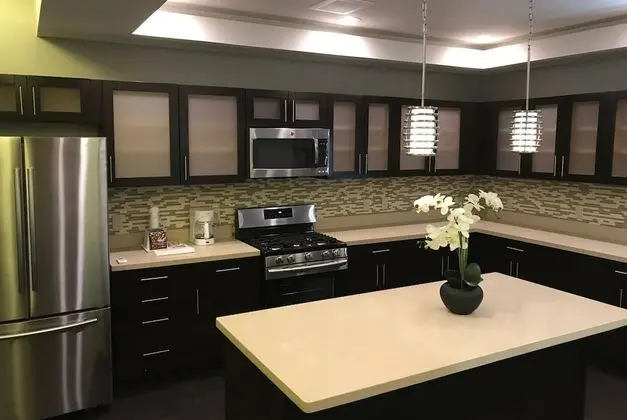 Süit, Sigara İçilmez (Three Bedroom)