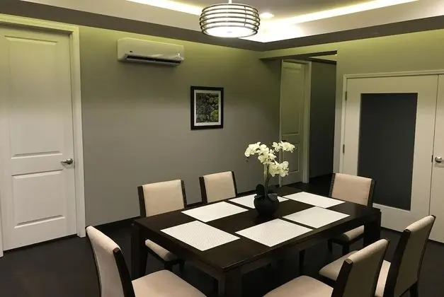 Süit, Sigara İçilmez (Three Bedroom)