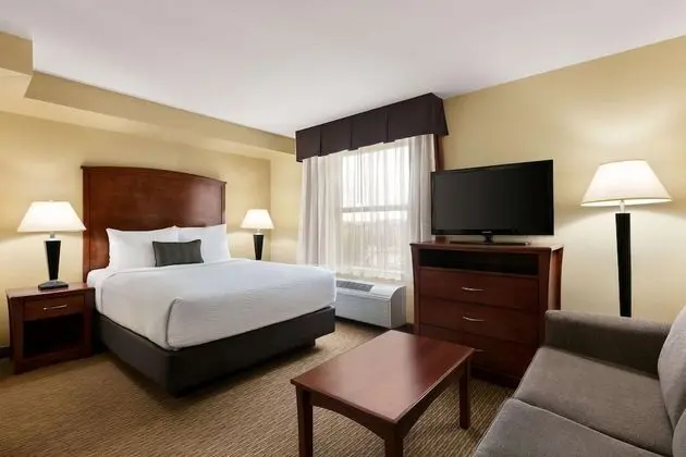 Süit, 1 En Büyük (King) Boy Yatak, Sigara İçilmez (One-Bedroom Suite)