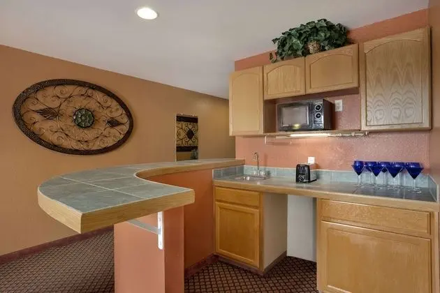 Deluxe Süit, 1 En Büyük (King) Boy Yatak, Sigara İçilmez (One Bedroom)
