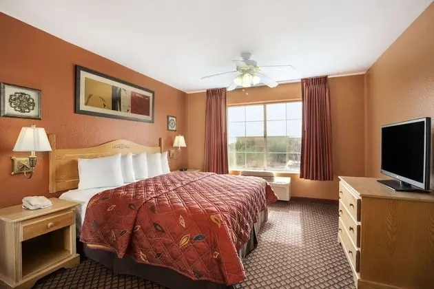 Deluxe Süit, 1 En Büyük (King) Boy Yatak, Sigara İçilmez (One Bedroom)