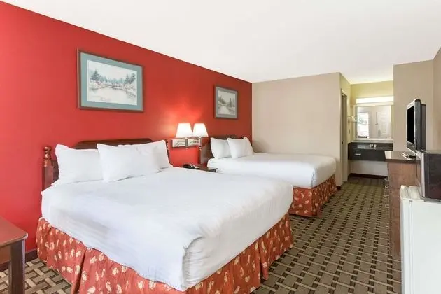 Oda, 2 Büyük (Queen) Boy Yatak, Sigara İçilmez