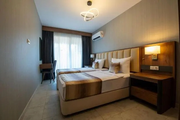 Suite, Balkonlu