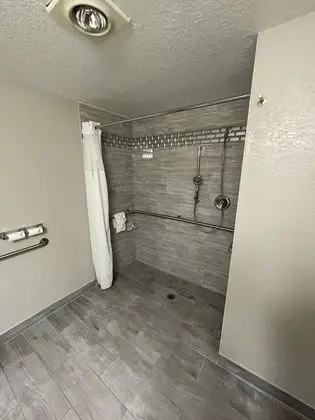 Oda, 2 Çift Kişilik Yatak, Engellilere Uygun, Sigara İçilmez (Mobility)