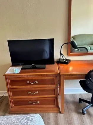 Tek Büyük Yataklı Oda, 2 Çift Kişilik Yatak, Sigara İçilebilir