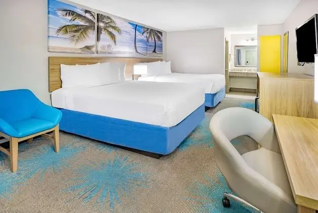 Oda, 2 Büyük (Queen) Boy Yatak, Engellilere Uygun