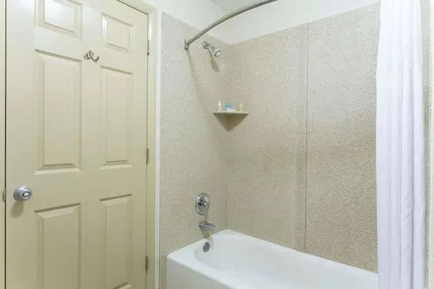 Standard Oda, 2 Büyük (Queen) Boy Yatak