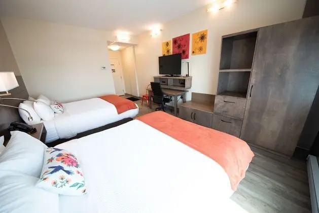 Oda, 2 Büyük (Queen) Boy Yatak, Sigara İçilmez