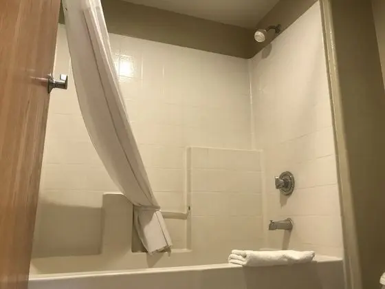 Standard Oda, 1 En Büyük (King) Boy Yatak