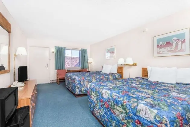 Standard Oda, 2 Büyük (Queen) Boy Yatak