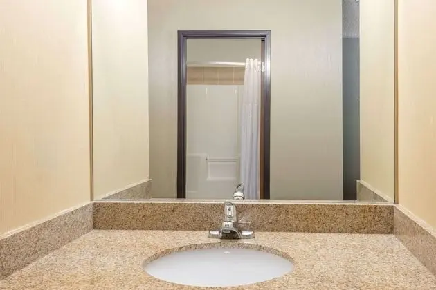 Stüdyo Süit, Birden Çok Yatak, Sigara İçilmez