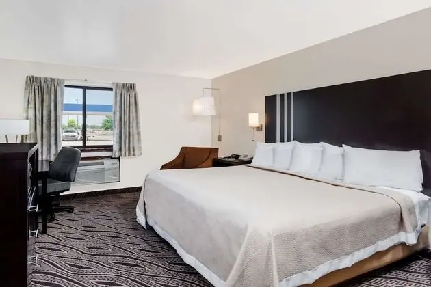 Standard Oda, 1 En Büyük (King) Boy Yatak