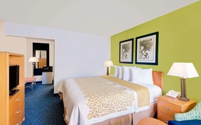 Oda, 1 En Büyük (King) Boy Yatak, Sigara İçilmez